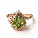 bague en forme de poire
